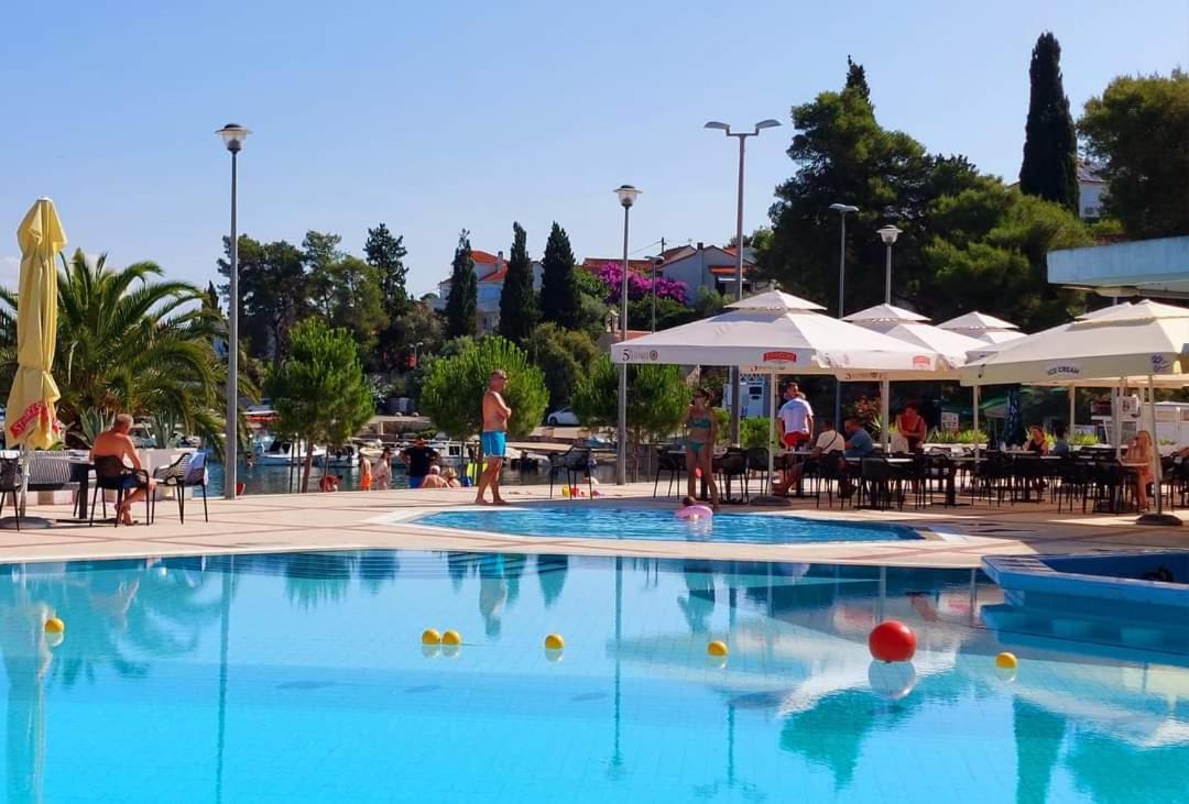 Villa Senka Nečujam Eksteriør billede